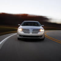 2010 Lincoln MKZ price details