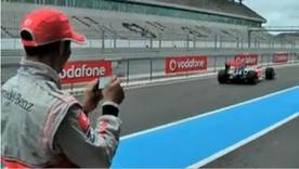 Lewis Hamilton controls F1 car with a Blackberry video