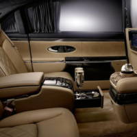 Maybach Zeppelin unveiled