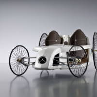 Mercedes-Benz F CELL Roadster