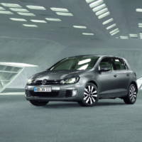 Volkswagen Golf VI GTD revealed