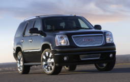 2009 GMC Yukon Denali Hybrid unveiled
