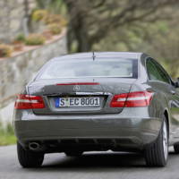 2010 Mercedes E Class Coupe photos and details