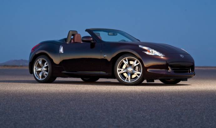 2010 Nissan 370Z Roadster unleashed