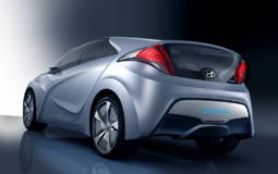 Hyundai Blue Will unveiled at Seoul