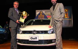 Volkswagen Golf VI awarded 2009 World Car of the Year