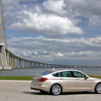 2010 BMW 5 Series Gran Turismo unveiled