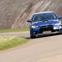 Mitsubishi Lancer Evolution X FQ 400