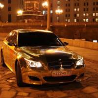 The Golden BMW M5 from Russia