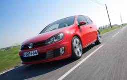 Volkwagen Golf GTI UK debut