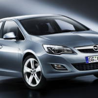 2010 Opel Astra Interior Images