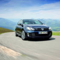 2010 Volkswagen Golf GTD photos and details