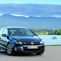 2010 Volkswagen Golf GTD photos and details