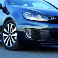 2010 Volkswagen Golf GTD photos and details