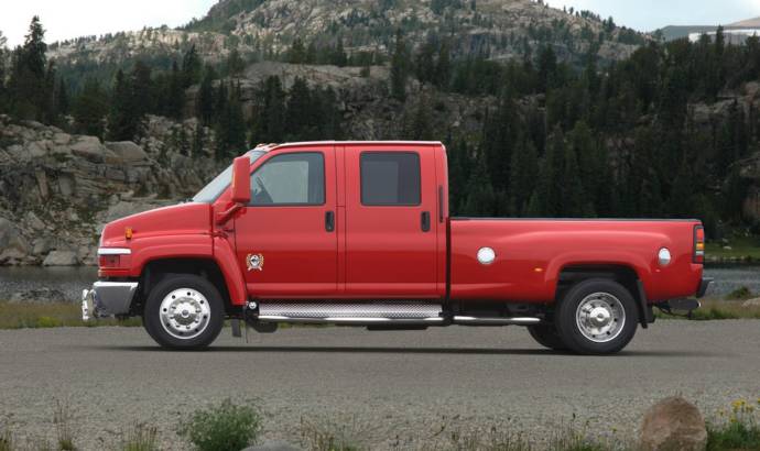 GM will stop producing Chevy Kodiak and GMC Topkick