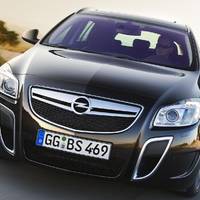 Opel Insignia OPC High Tech features