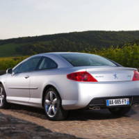 Peugeot 407 Coupe gets HDi Diesel engines