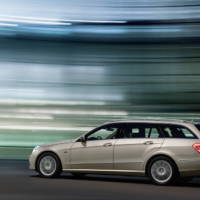 2010 Mercedes E Class Estate photos and details