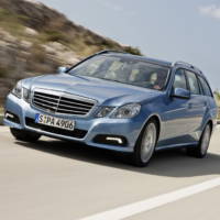 2010 Mercedes E Class Estate photos and details