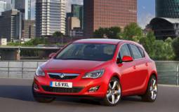 2010 Vauxhall Astra gets new engines