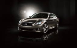 2011 Infiniti M photos and details