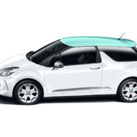 Citroen DS3 photos and details