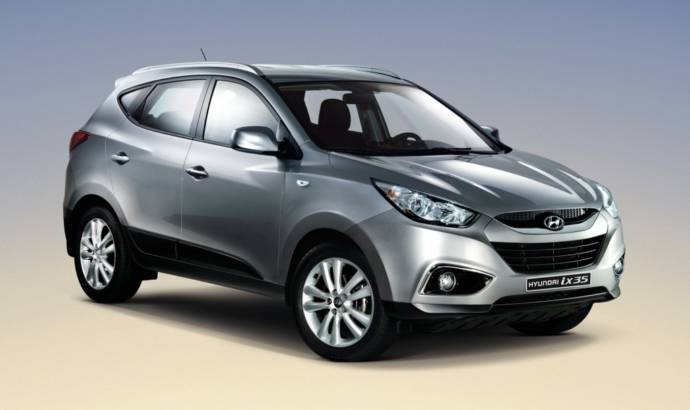 Hyundai ix35 crossover revealed