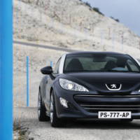 Peugeot RCZ official photos and details