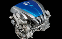 New Mazda direct injection gasoline and clean diesel engines to premiere in Tokyo
