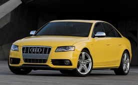 2010 Audi S4 vs 2009 BMW 335i video