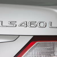 2010 Lexus LS 460 and GS Models price