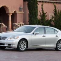 2010 Lexus LS 460 and GS Models price