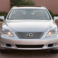 2010 Lexus LS 460 and GS Models price