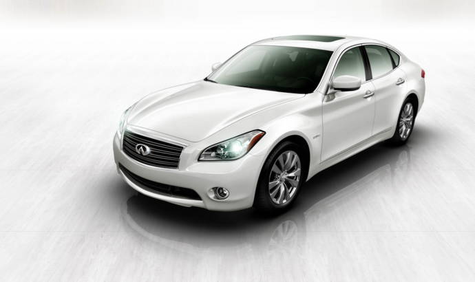 2012 Infiniti M35 Hybrid