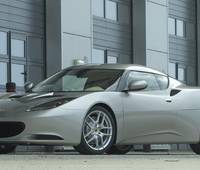 Lotus Evora named Performance Car of the Year 2009