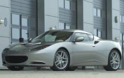 Lotus Evora named Performance Car of the Year 2009