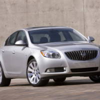 2011 Buick Regal - Photos and Details