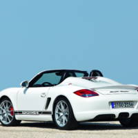 2011 Porsche Boxster Spyder photos and details