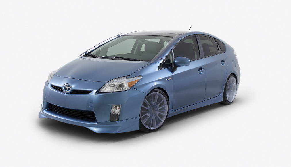 Sema 2009: Toyota Prius Aerius and Aemulus