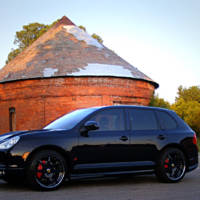 Switzer Porsche Cayenne digital lowering