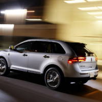 2011 Lincoln MKX luxury crossover