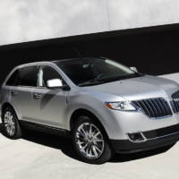 2011 Lincoln MKX luxury crossover