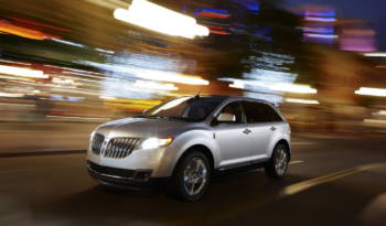2011 Lincoln MKX luxury crossover