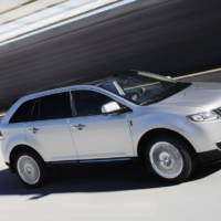 2011 Lincoln MKX luxury crossover