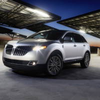 2011 Lincoln MKX luxury crossover