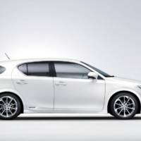 2010 Lexus CT 200h officially revealed