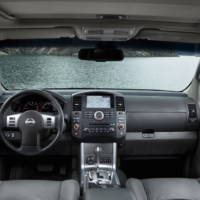 2010 Nissan Pathfinder and Navara Facelift