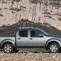 2010 Nissan Pathfinder and Navara Facelift