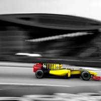 2010 Renault Formula 1 Car - R30