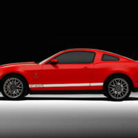 2011 Ford Shelby GT500 gets aluminium engine